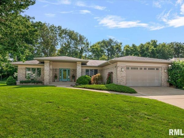 6708 Phlox Drive, Springfield, IL 62712