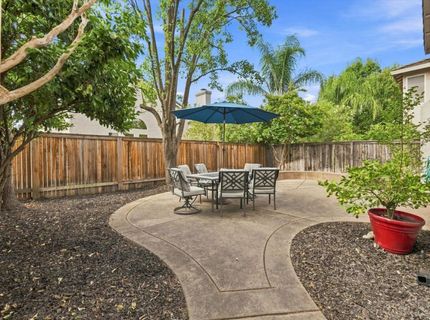 2810 Isle St, Rocklin, CA 95765 Photo