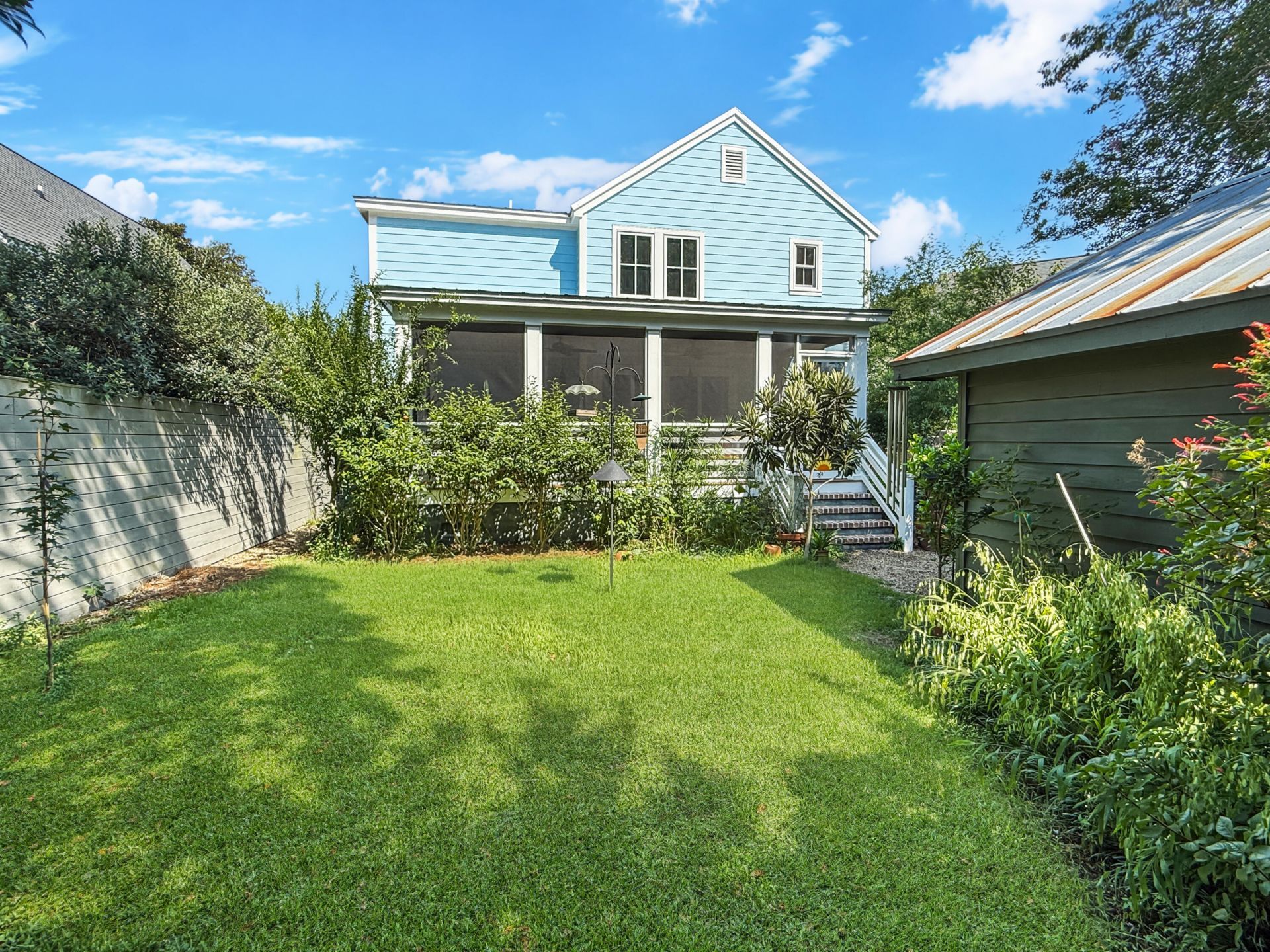 1474 Village Square Photo 11