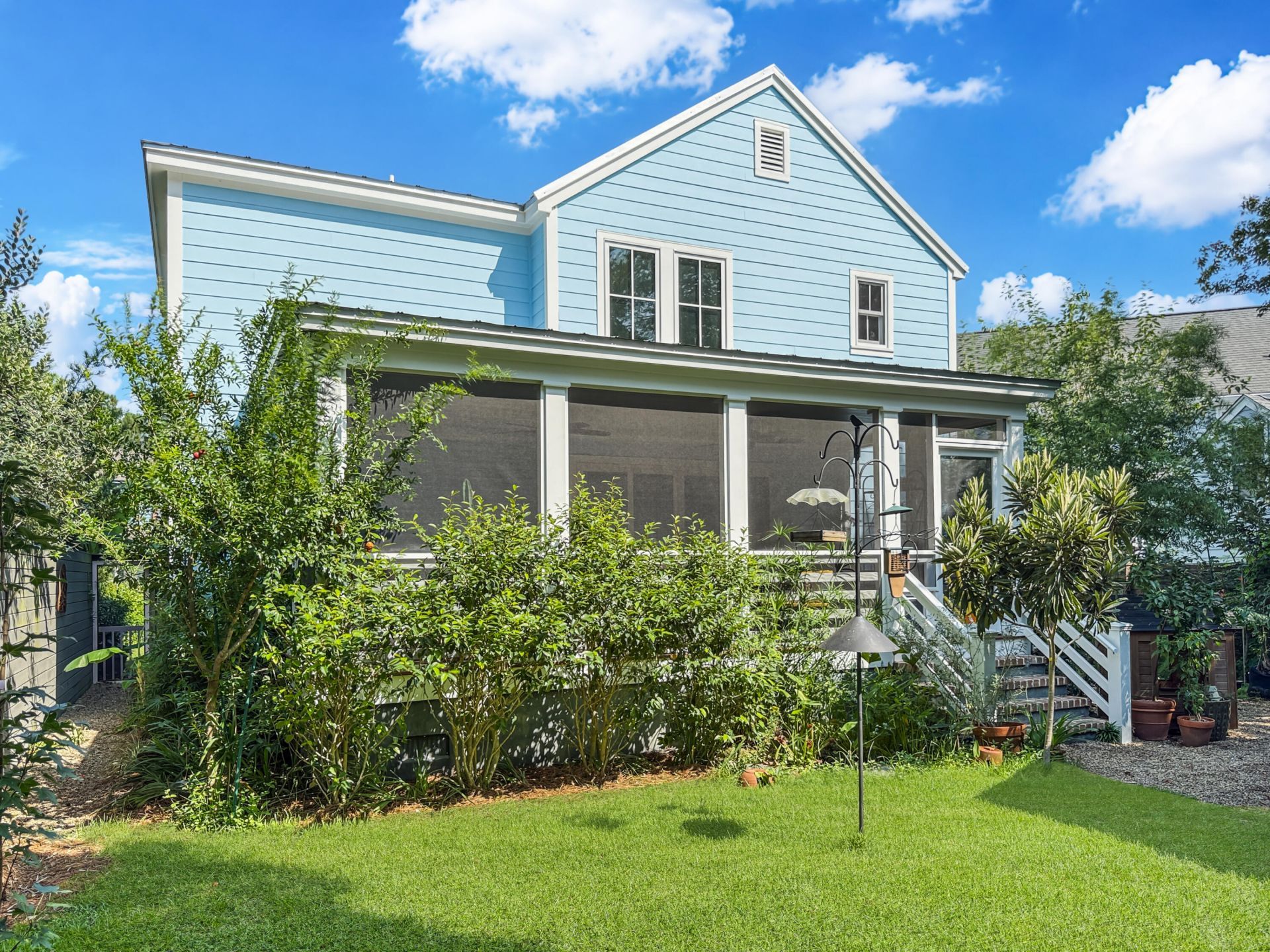 1474 Village Square Photo 16