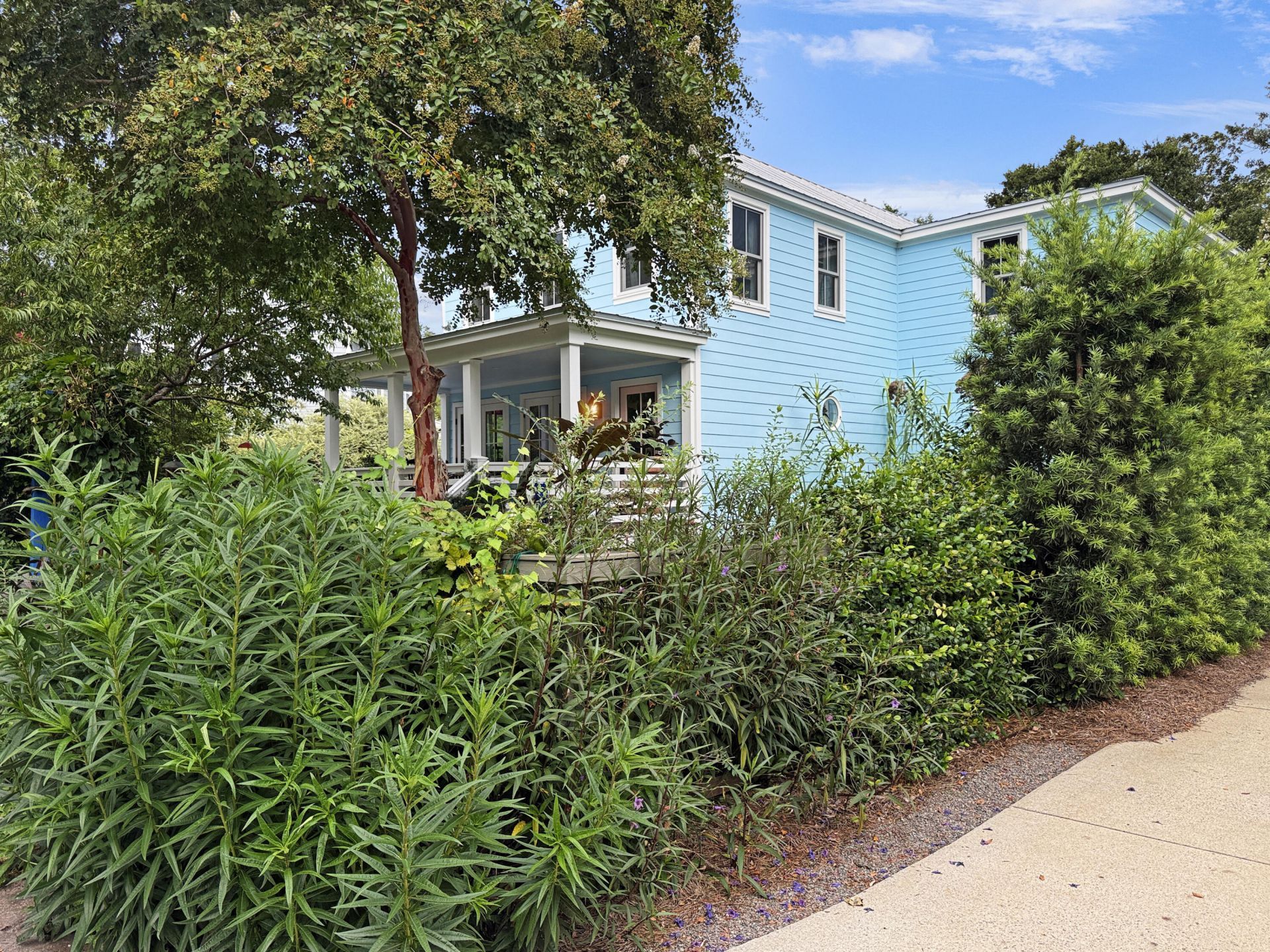 1474 Village Square Photo 4