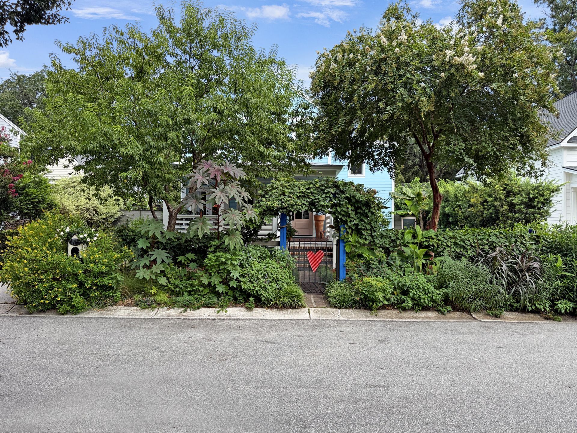 1474 Village Square Photo 8