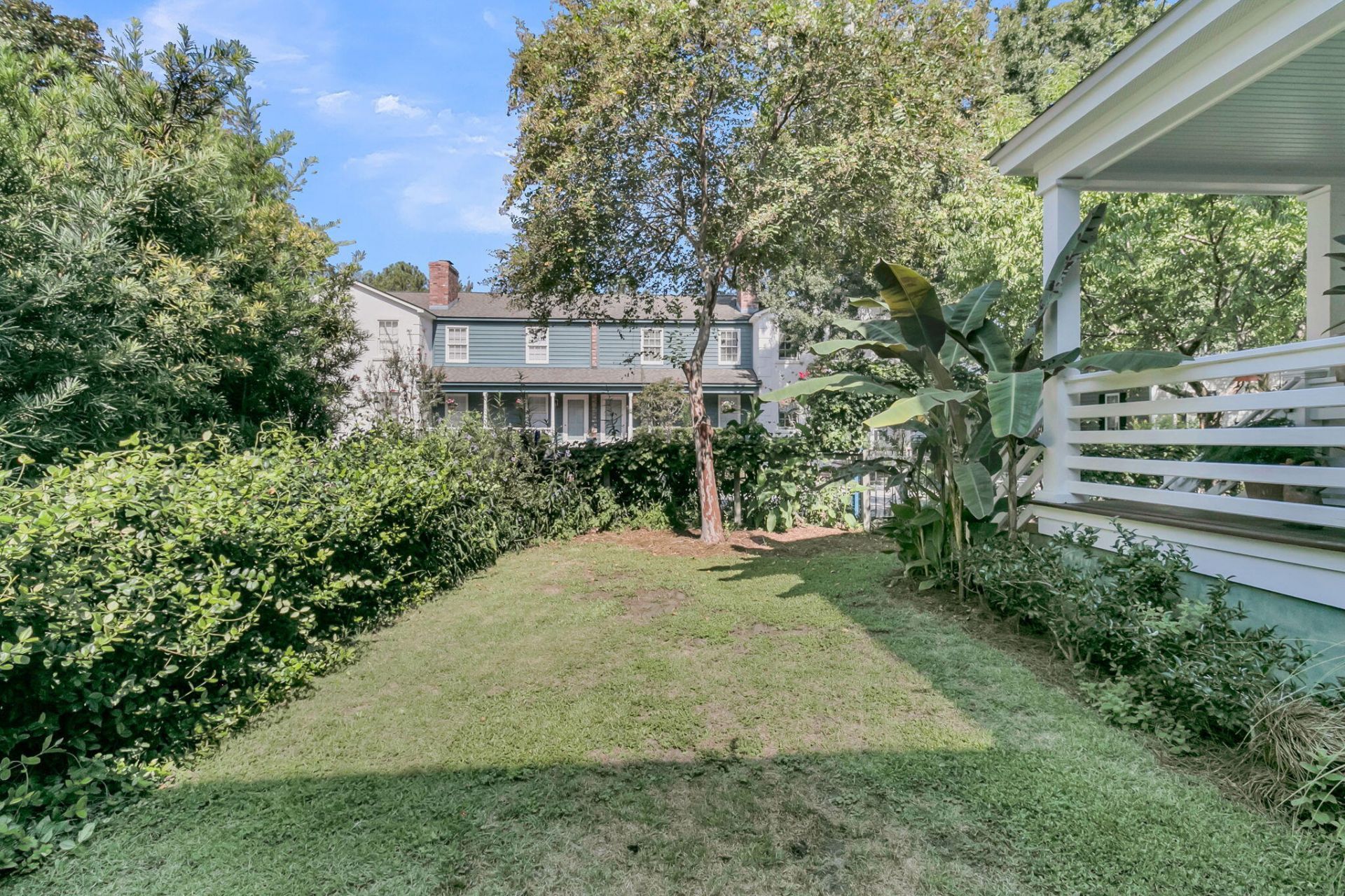 1474 Village Square Photo 8