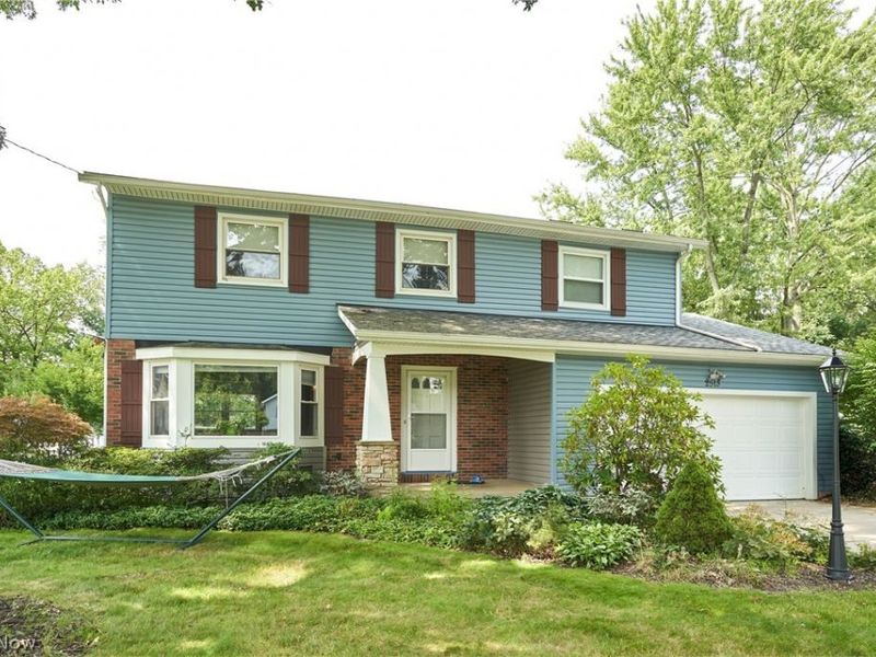 2513 Saint Francis Street, Akron, OH 44333 Photo 2