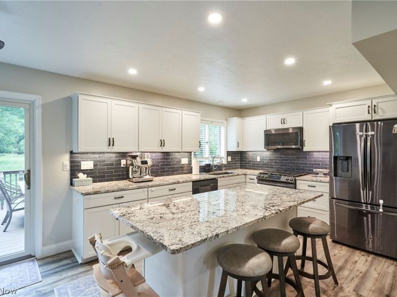 64 Ridgewood Road, Wadsworth, OH 44281 Photo 5