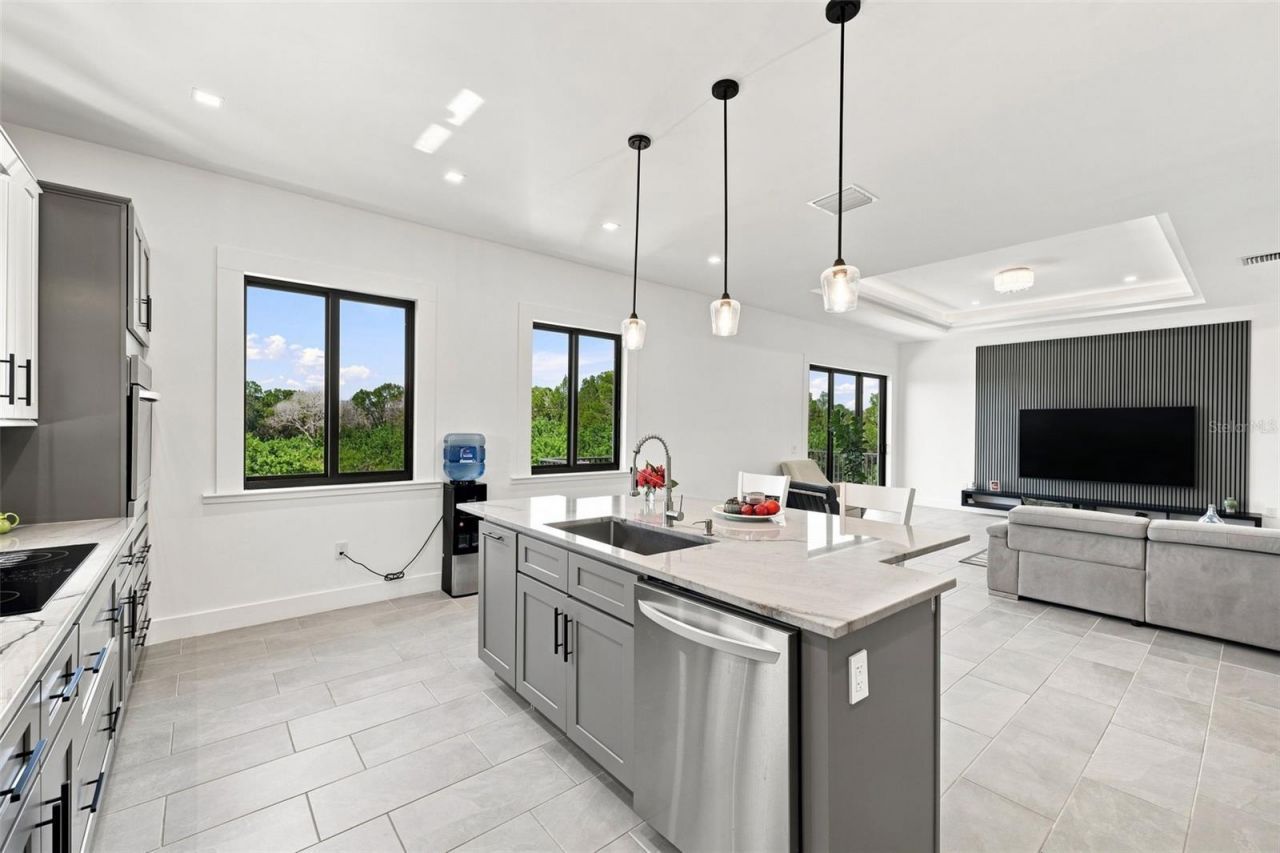 5035 Bay Boulevard , Port Richey, FL 34668 Photo