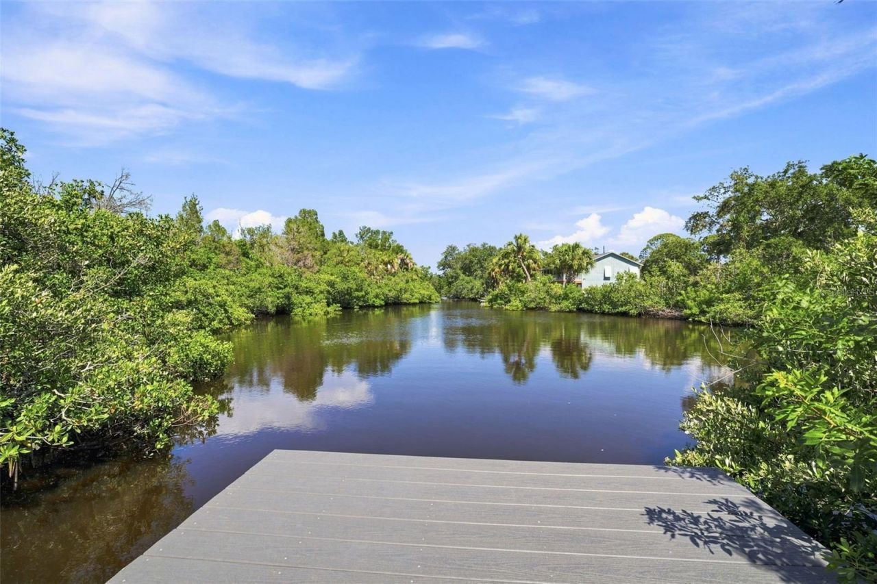 5035 Bay Boulevard , Port Richey, FL 34668 Photo