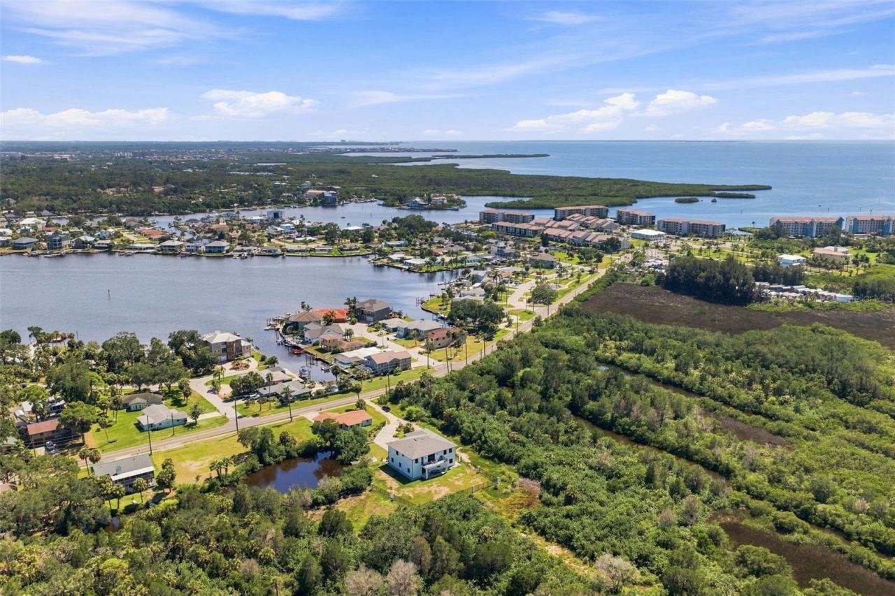 5035 Bay Boulevard , Port Richey, FL 34668 Photo