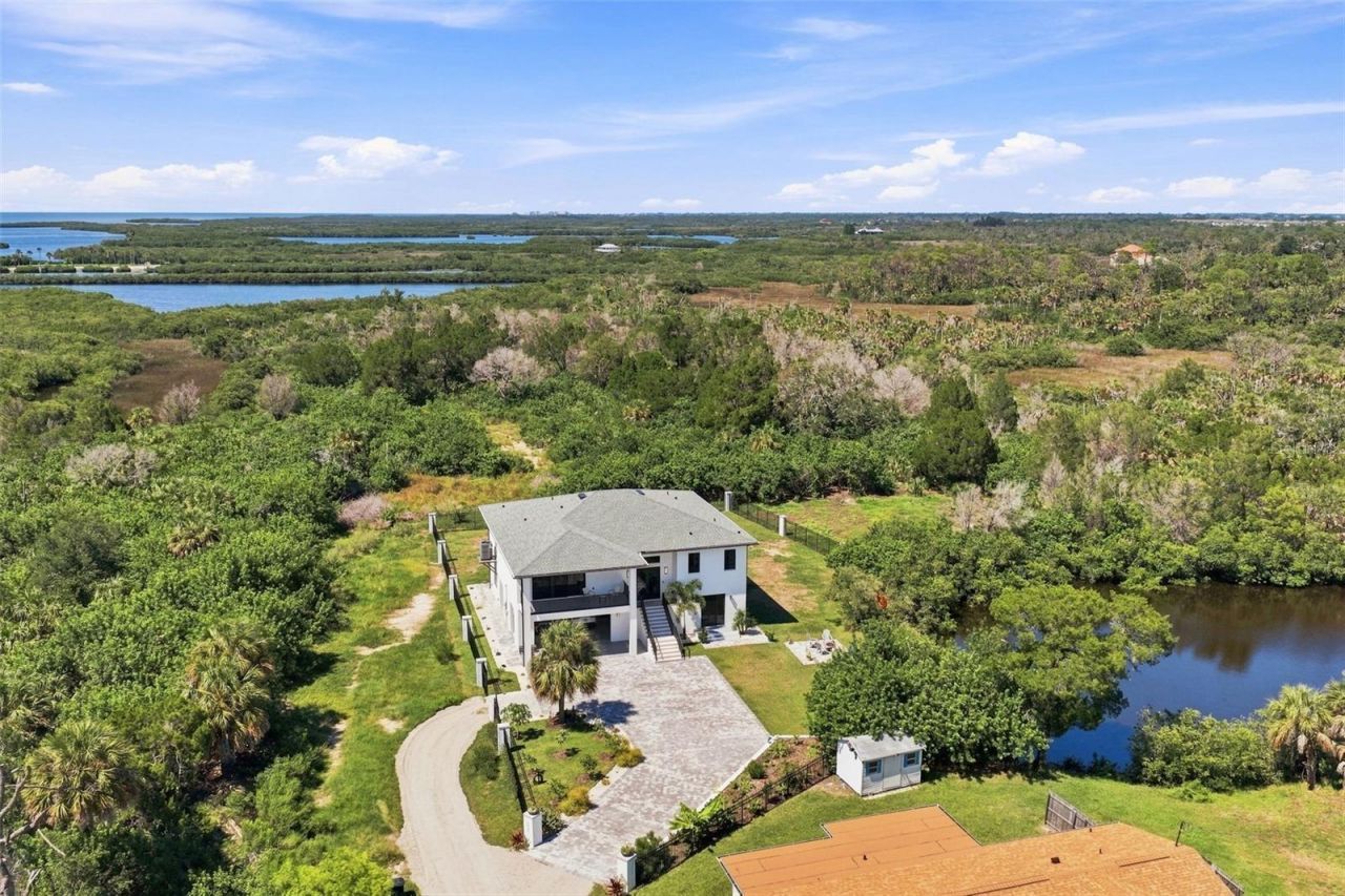 5035 Bay Boulevard , Port Richey, FL 34668 Photo