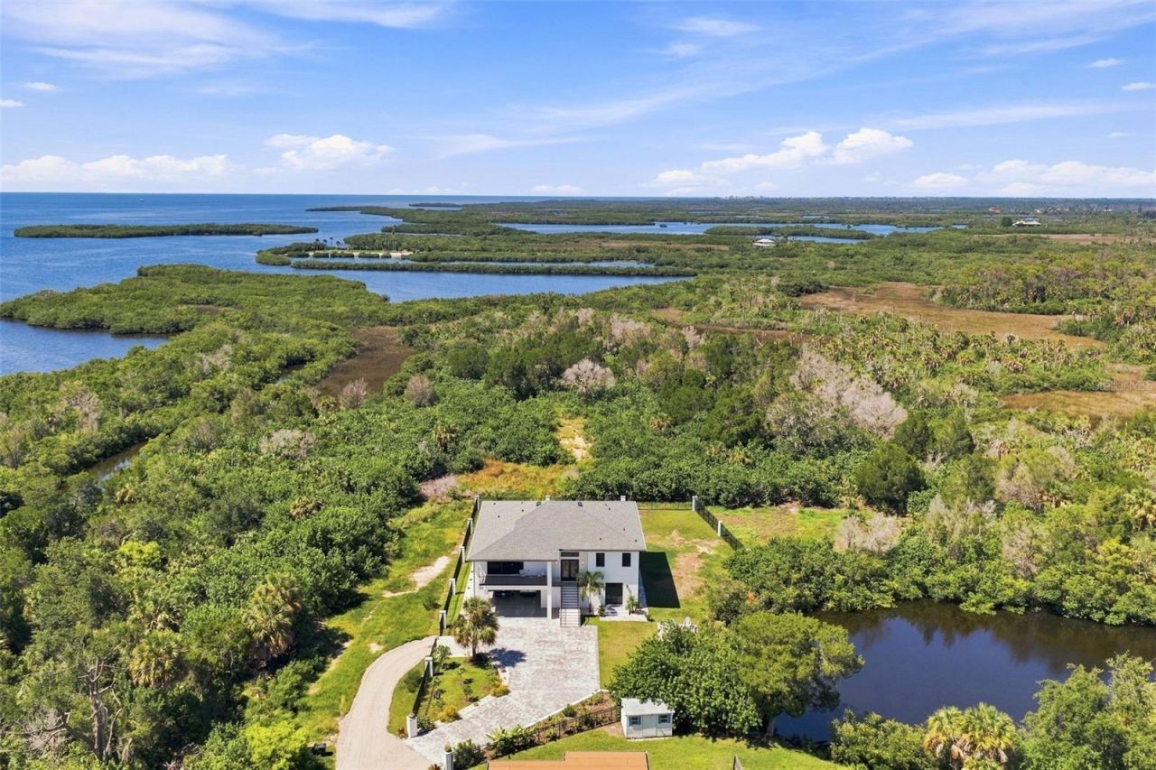 5035 Bay Boulevard, Port Richey, FL 34668 Photo