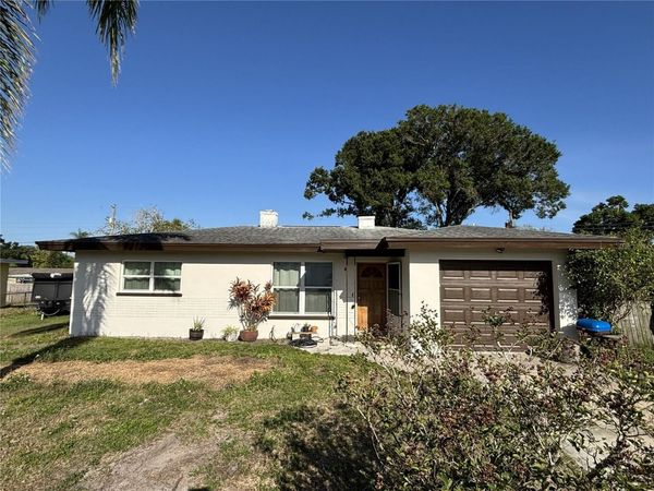 1347 BUCKINGHAM DRIVE , CLEARWATER, FL 33756