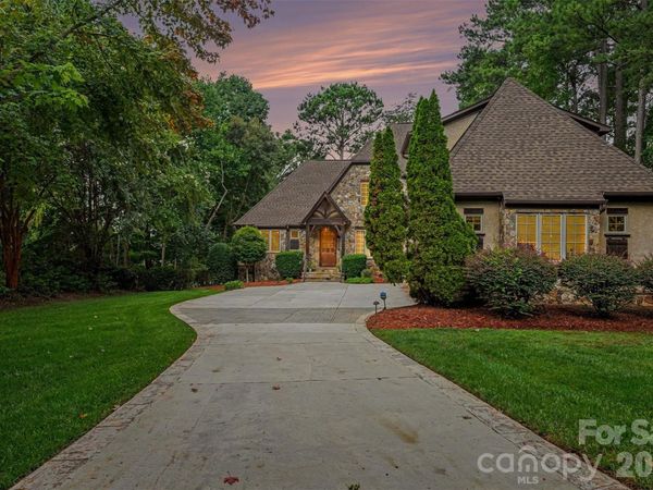 7484 Cottonwood Drive, Denver, NC 28037
