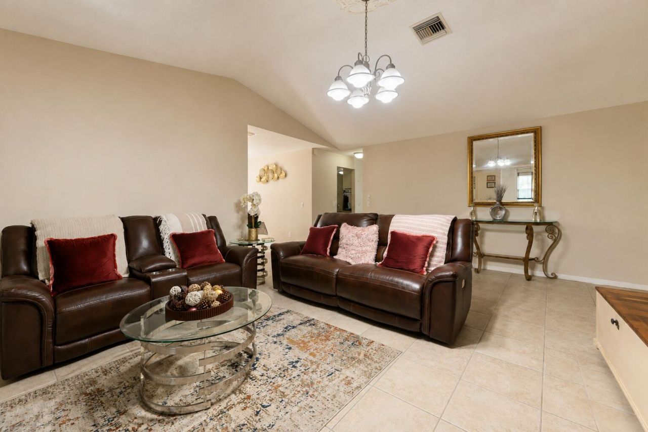 397 SW Ray Avenue, Port Saint Lucie, FL 34983 Photo