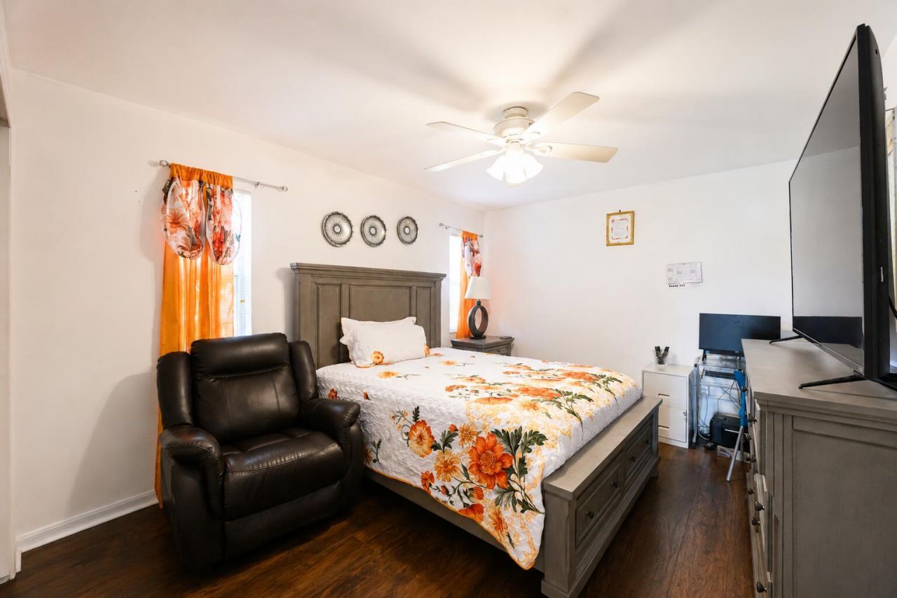 397 SW Ray Avenue, Port Saint Lucie, FL 34983 Photo