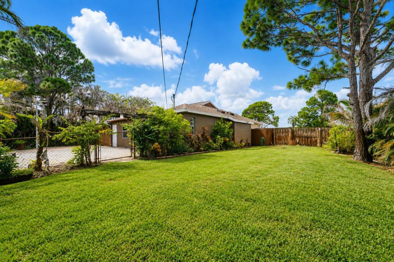 397 SW Ray Avenue, Port Saint Lucie, FL 34983 Photo
