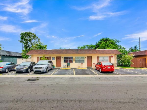 4020 NW 31st Ter , Unit 1-5, Lauderdale Lakes, FL 33309