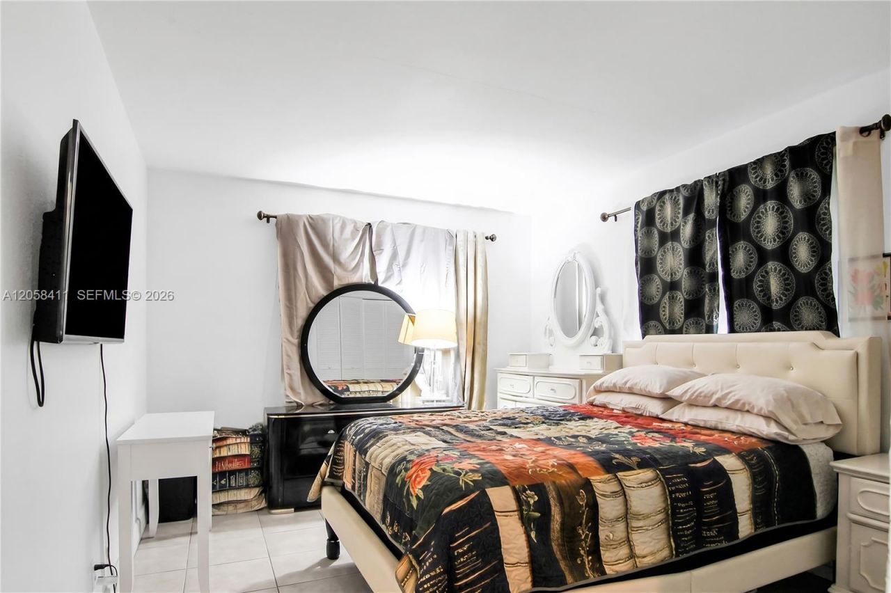 4020 NW 31st Ter , Unit 1-5, Lauderdale Lakes, FL 33309 Photo