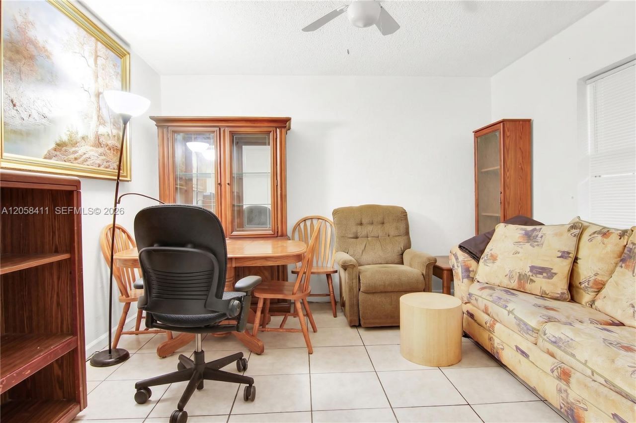 4020 NW 31st Ter , Unit 1-5, Lauderdale Lakes, FL 33309 Photo