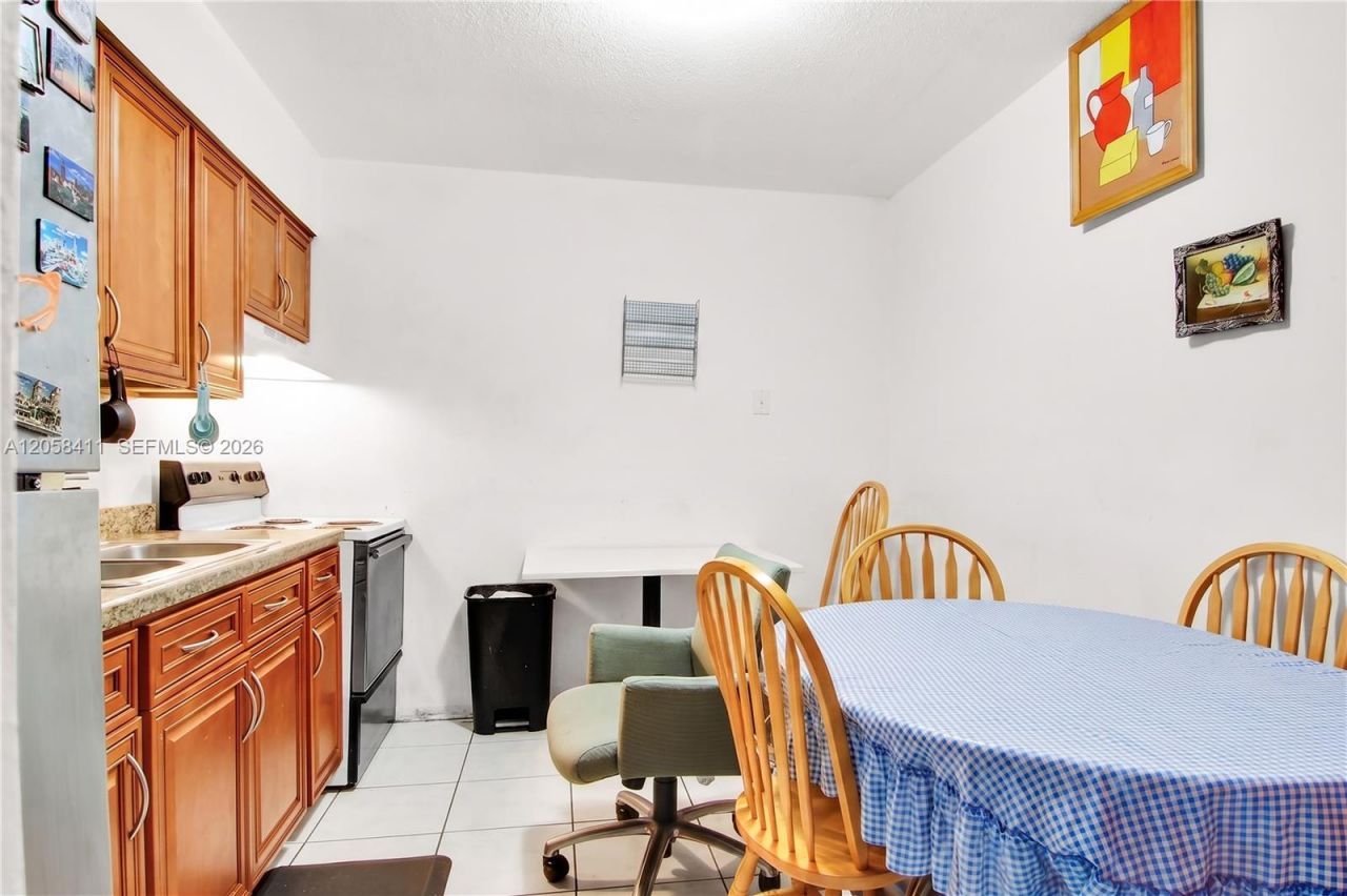 4020 NW 31st Ter , Unit 1-5, Lauderdale Lakes, FL 33309 Photo