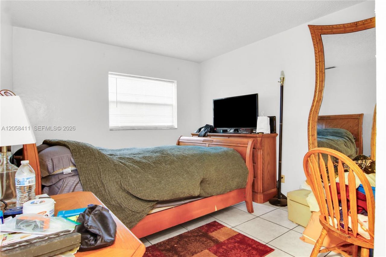 4020 NW 31st Ter , Unit 1-5, Lauderdale Lakes, FL 33309 Photo