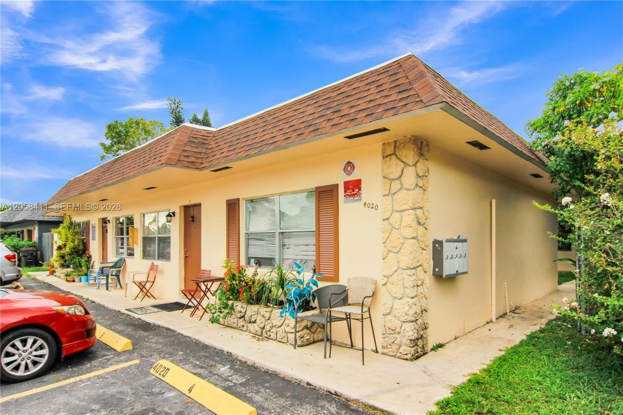 4020 NW 31st Ter , Unit 1-5, Lauderdale Lakes, FL 33309 Photo