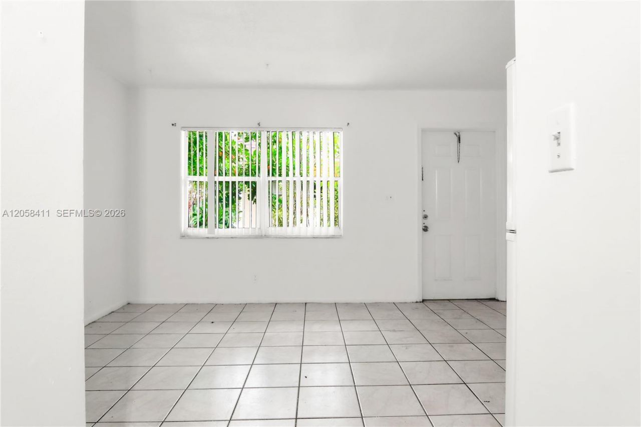 4020 NW 31st Ter , Unit 1-5, Lauderdale Lakes, FL 33309 Photo