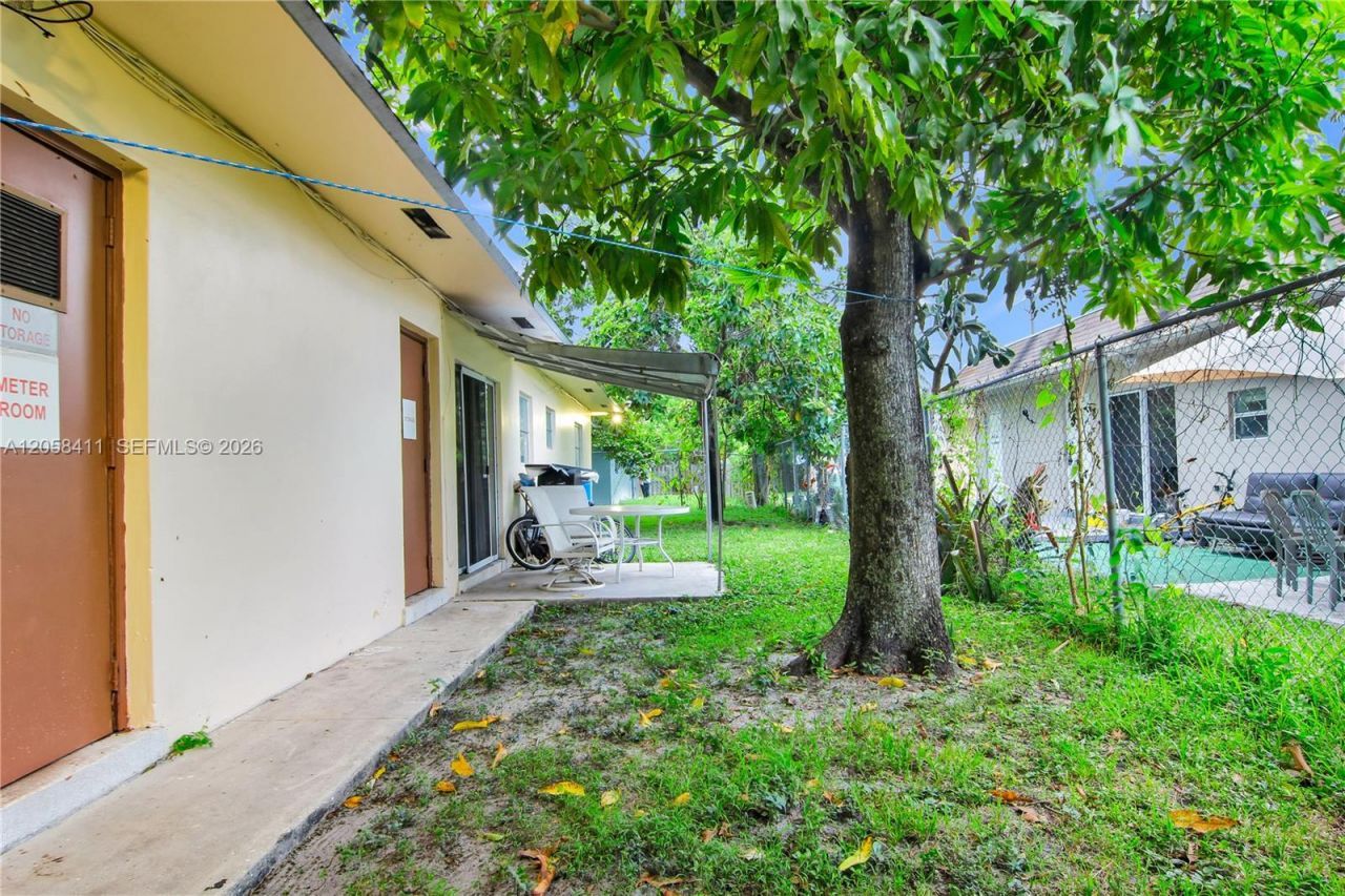 4020 NW 31st Ter , Unit 1-5, Lauderdale Lakes, FL 33309 Photo