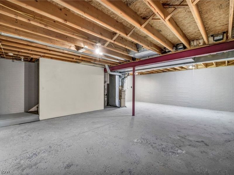 2350 E 63rd Street, Cleveland, OH 44104 Photo 32