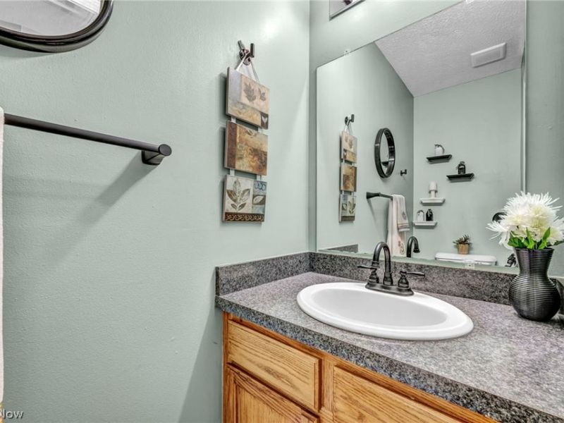 2350 E 63rd Street, Cleveland, OH 44104 Photo 36