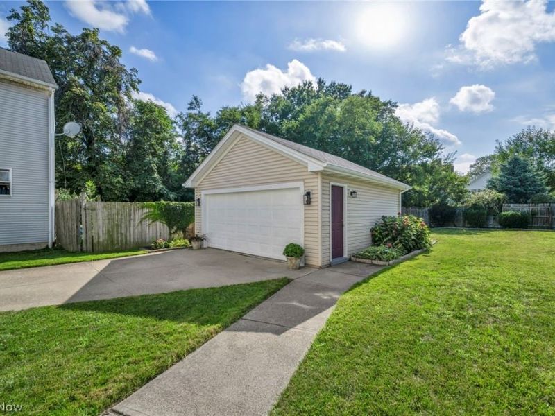 2350 E 63rd Street, Cleveland, OH 44104 Photo 40