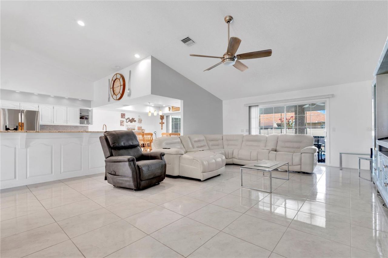 530 Whitecap Cove Court , Debary, FL 32713 Photo