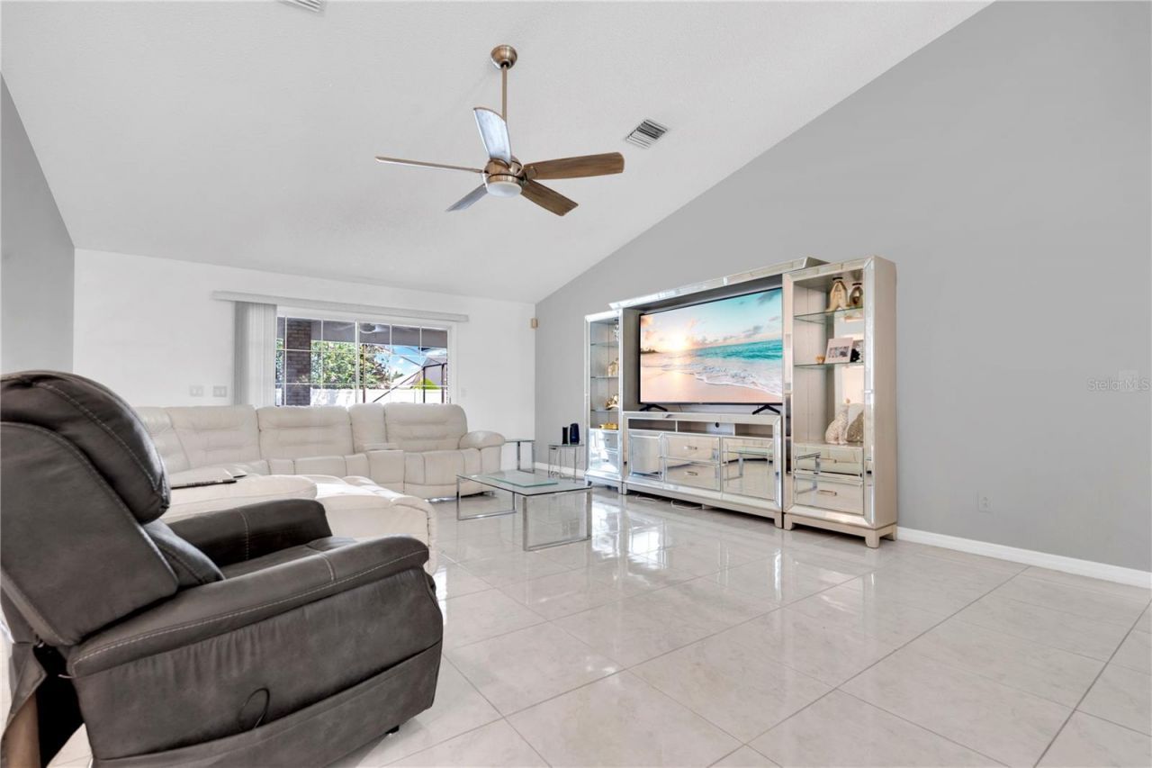 530 Whitecap Cove Court , Debary, FL 32713 Photo