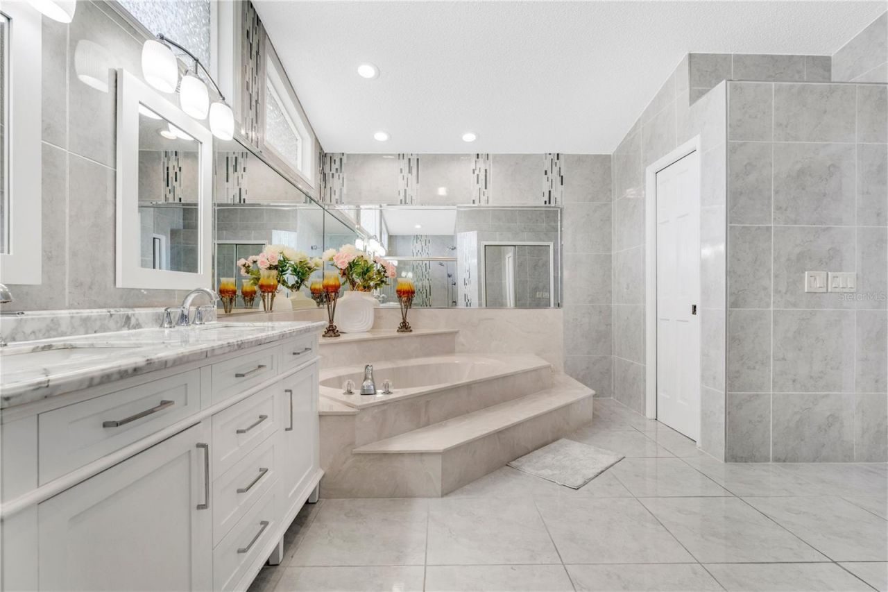 530 Whitecap Cove Court , Debary, FL 32713 Photo