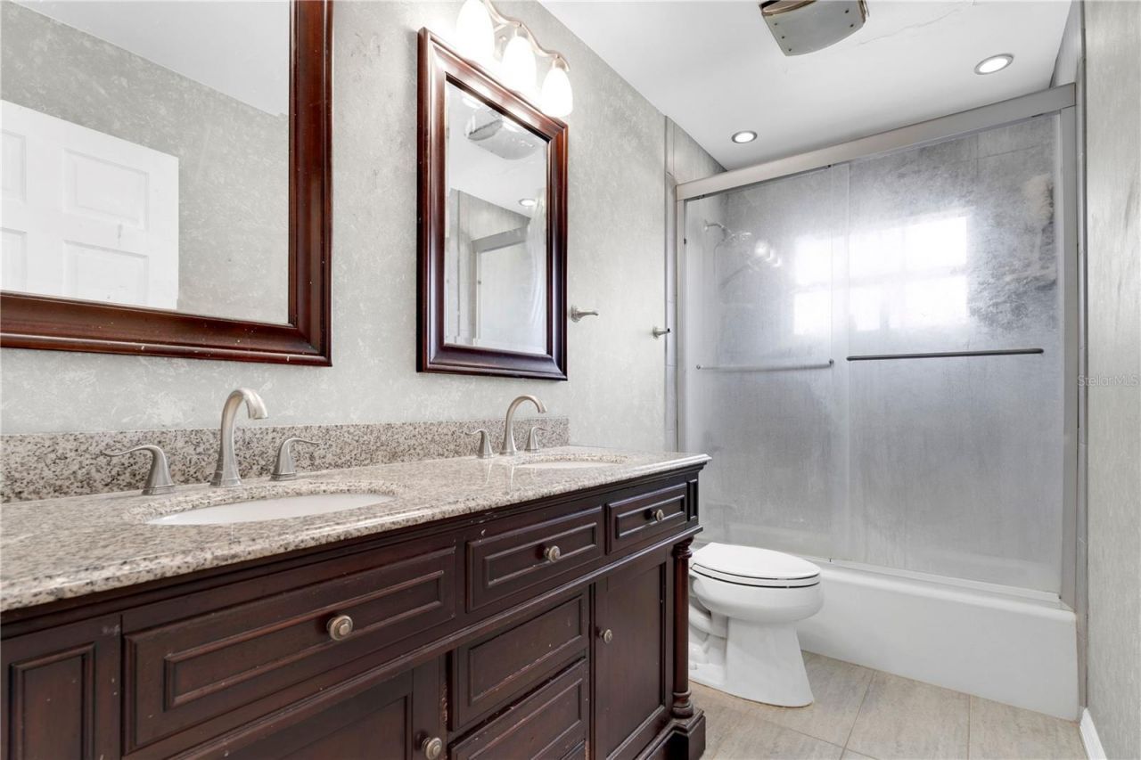 530 Whitecap Cove Court , Debary, FL 32713 Photo