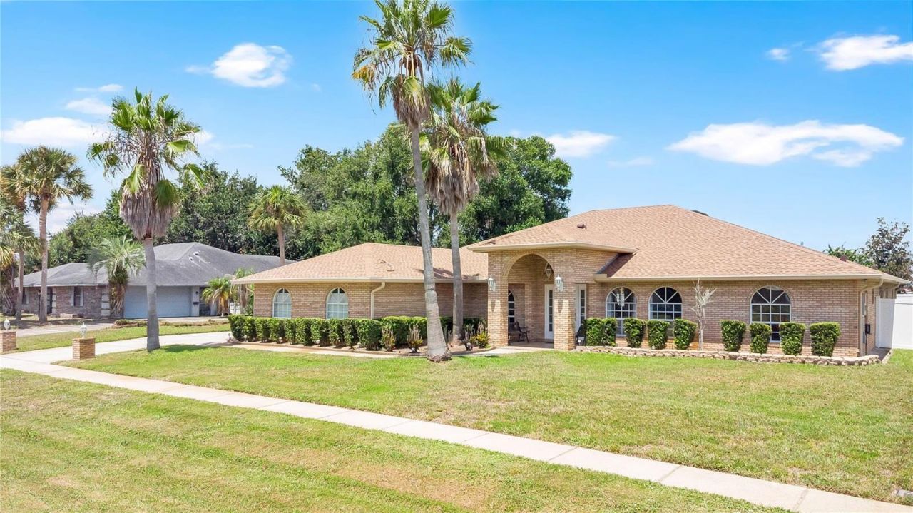 530 Whitecap Cove Court , Debary, FL 32713 Photo