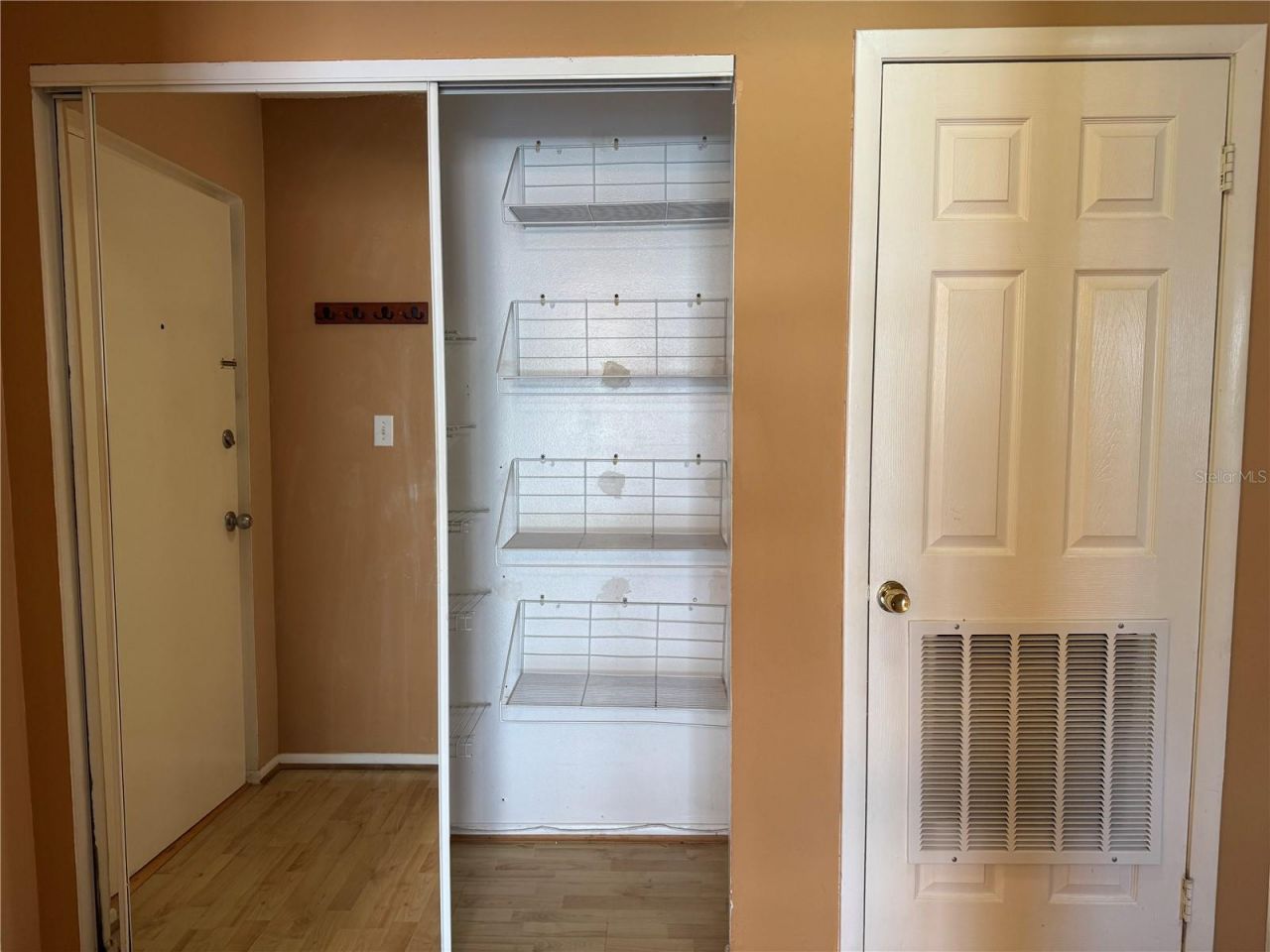 8542 10th Street N, Unit C, Saint Petersburg, FL 33702 Photo