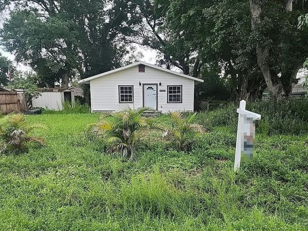 2207 E 38th Avenue , Other Florida, FL 34208
