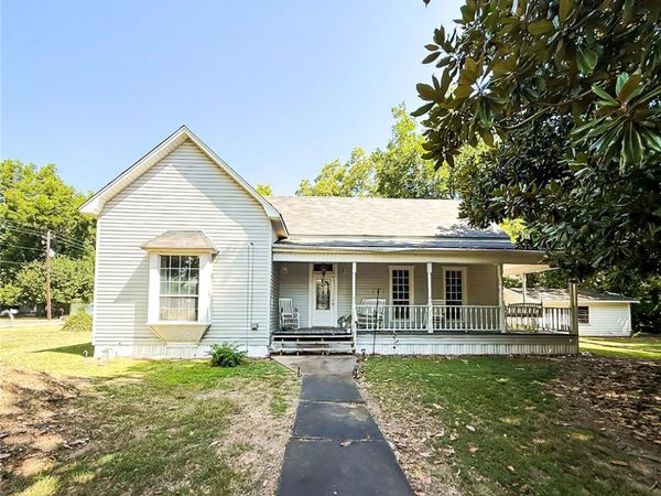 306 NW 2nd Street, Atkins, AR 72823