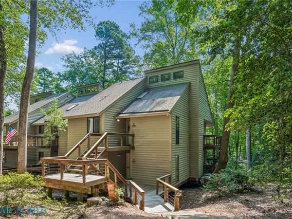 50 Villa Ridge Drive, Unit F, Hartfield, VA 23071