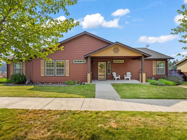 534 NE Brookstone Drive, Prineville, OR 97754
