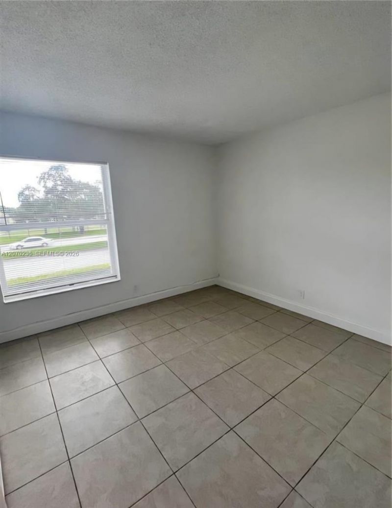 505 S Pine Island Rd , Unit B207, Plantation, FL 33324 Photo