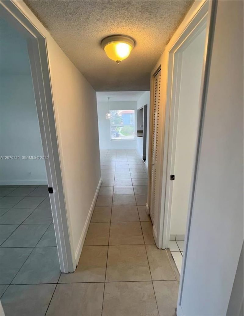 505 S Pine Island Rd , Unit B207, Plantation, FL 33324 Photo