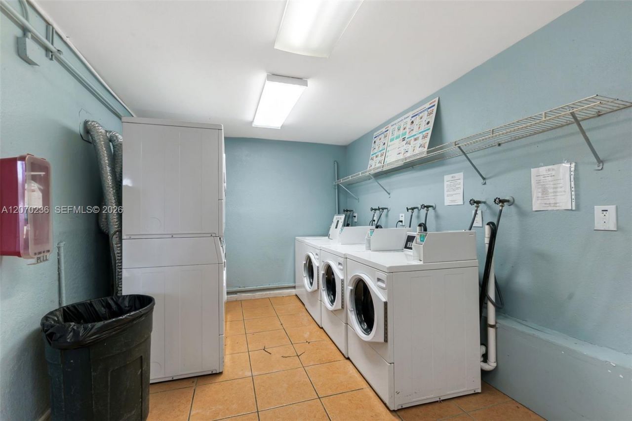 505 S Pine Island Rd , Unit B207, Plantation, FL 33324 Photo