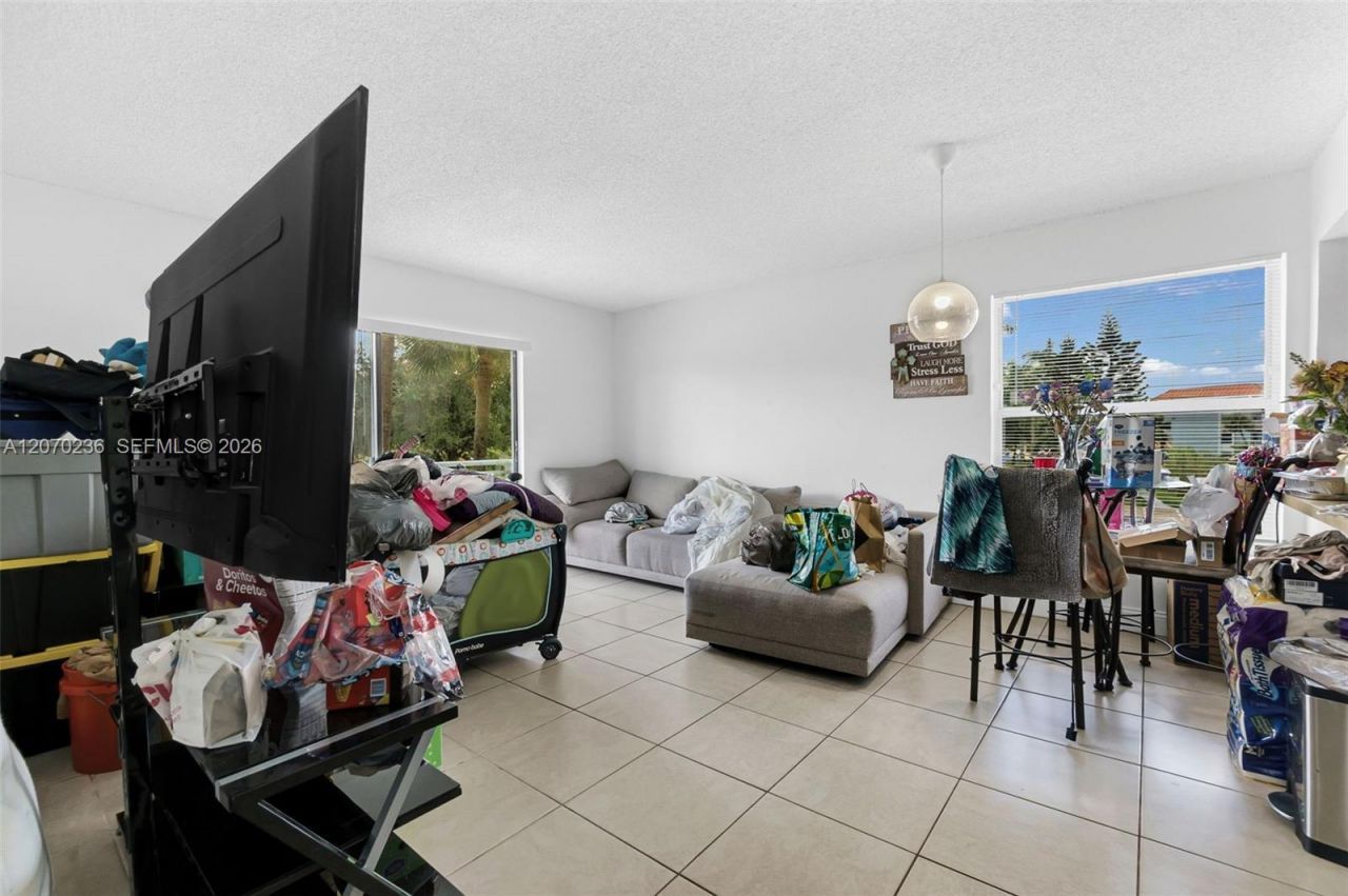 505 S Pine Island Rd , Unit B207, Plantation, FL 33324 Photo
