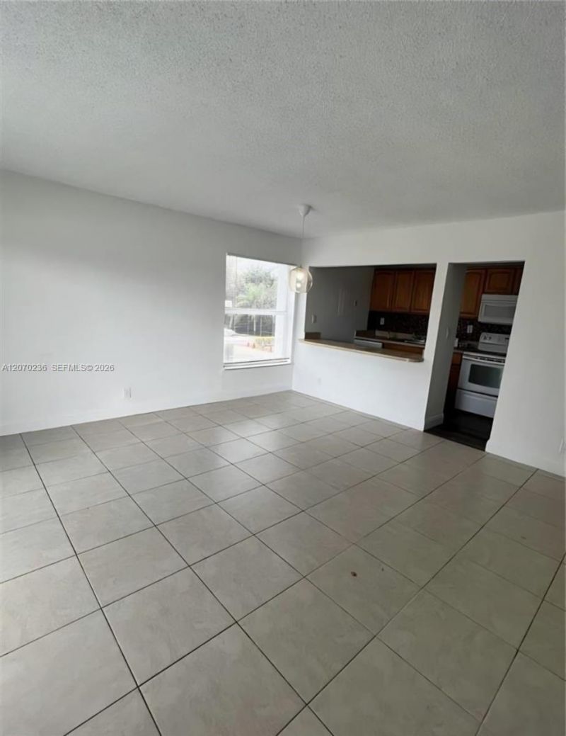 505 S Pine Island Rd , Unit B207, Plantation, FL 33324 Photo