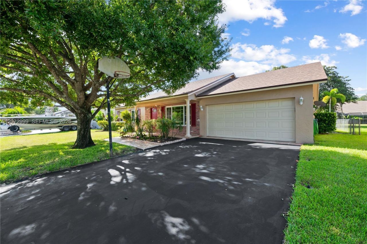 10370 NW 20th Ct, Sunrise, FL 33322 Photo