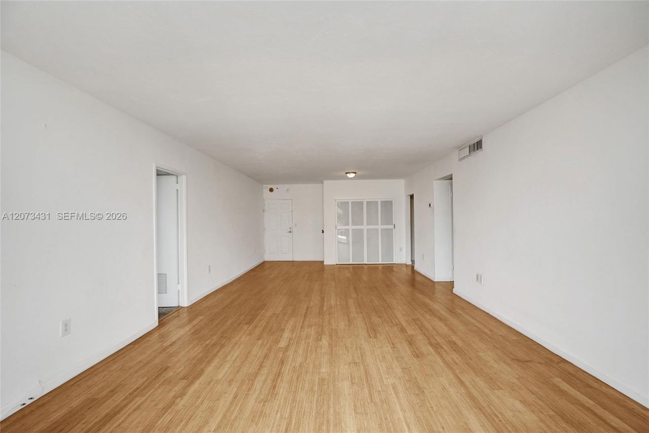 10350 W Bay Harbor Dr, Unit 3G, Bay Harbor Islands, FL 33154 Photo