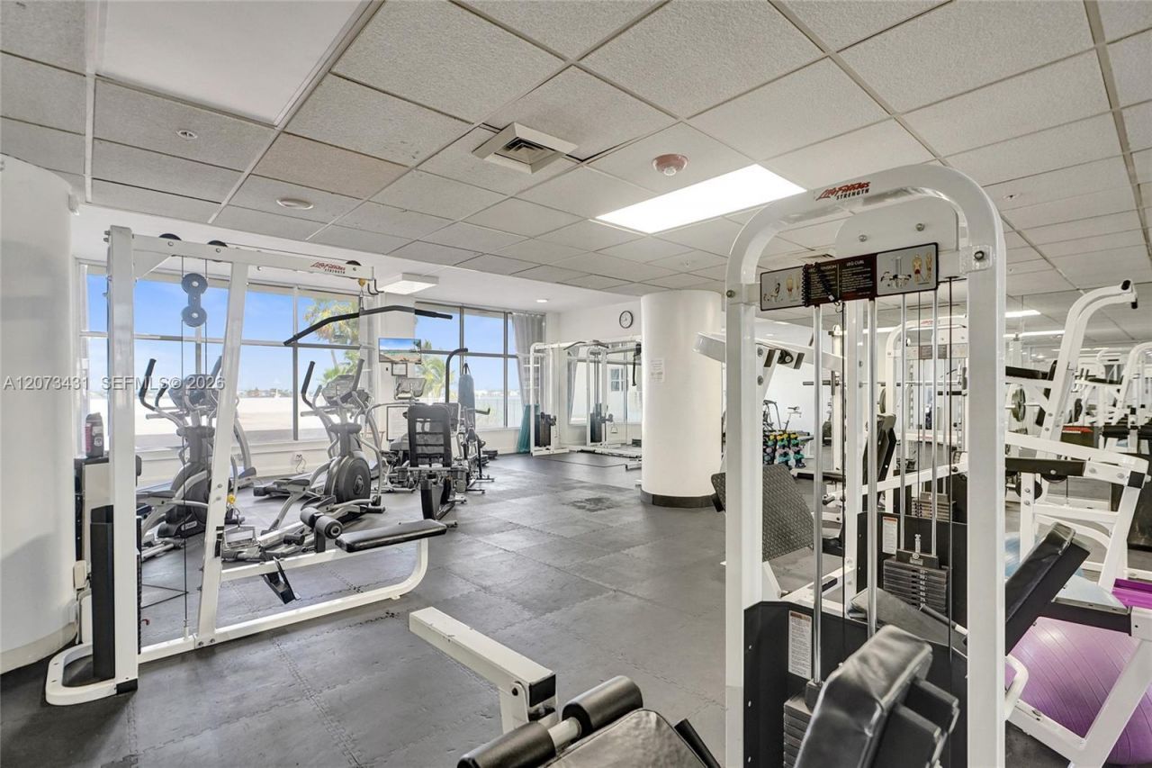 10350 W Bay Harbor Dr, Unit 3G, Bay Harbor Islands, FL 33154 Photo
