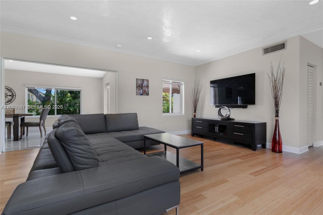 535 SW 39th Ave, Miami, FL 33134 Photo