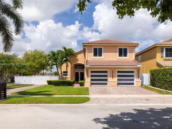23706 SW 108th Pl , Homestead, FL 33032